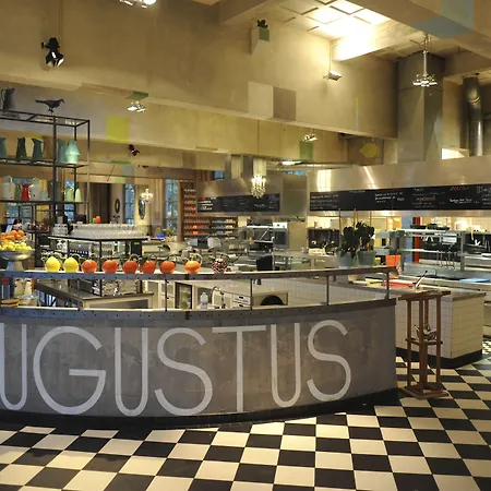 Hotel Augustus