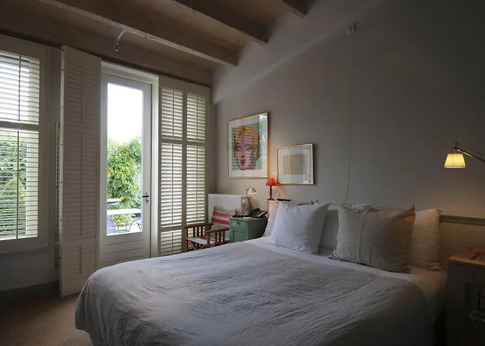 Augustus 4* Dordrecht