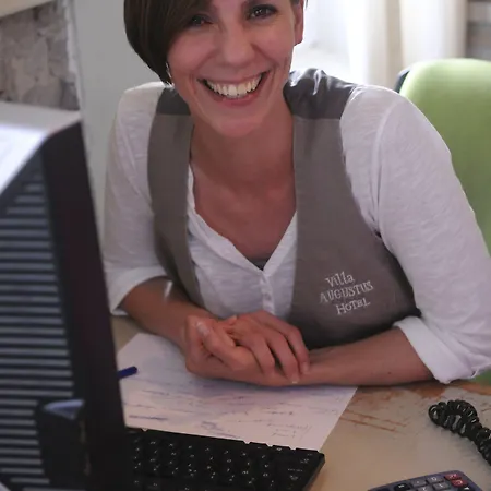 아우구스투스 호텔