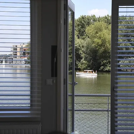 아우구스투스 호텔 도르드레흐트